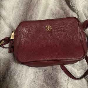Tory Burch port royal pebble Leather Robinson Crossbody Bag with dust bag